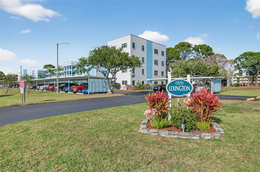 5970 80th Street N St Petersburg FL 33709
