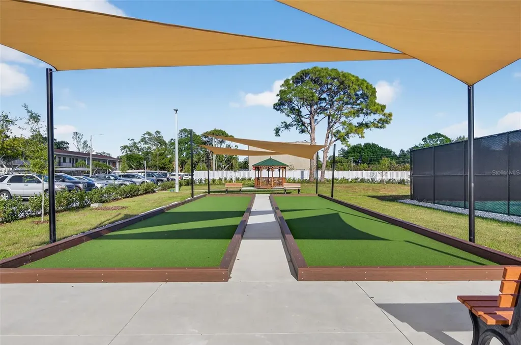 5970 80th Street N St Petersburg FL 33709