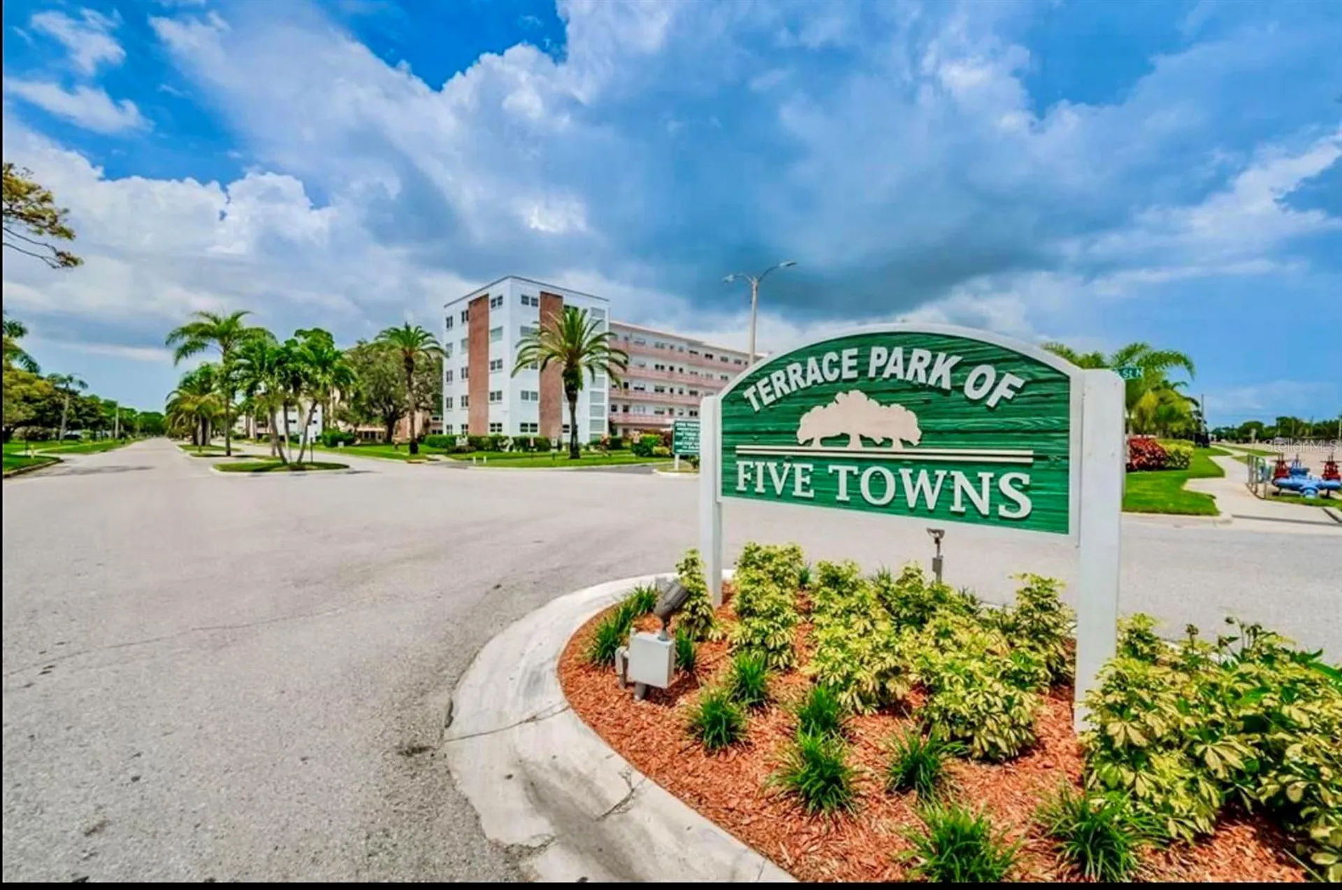 5970 80th Street N St Petersburg FL 33709