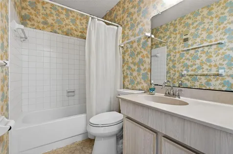 5970 80th Street N St Petersburg FL 33709