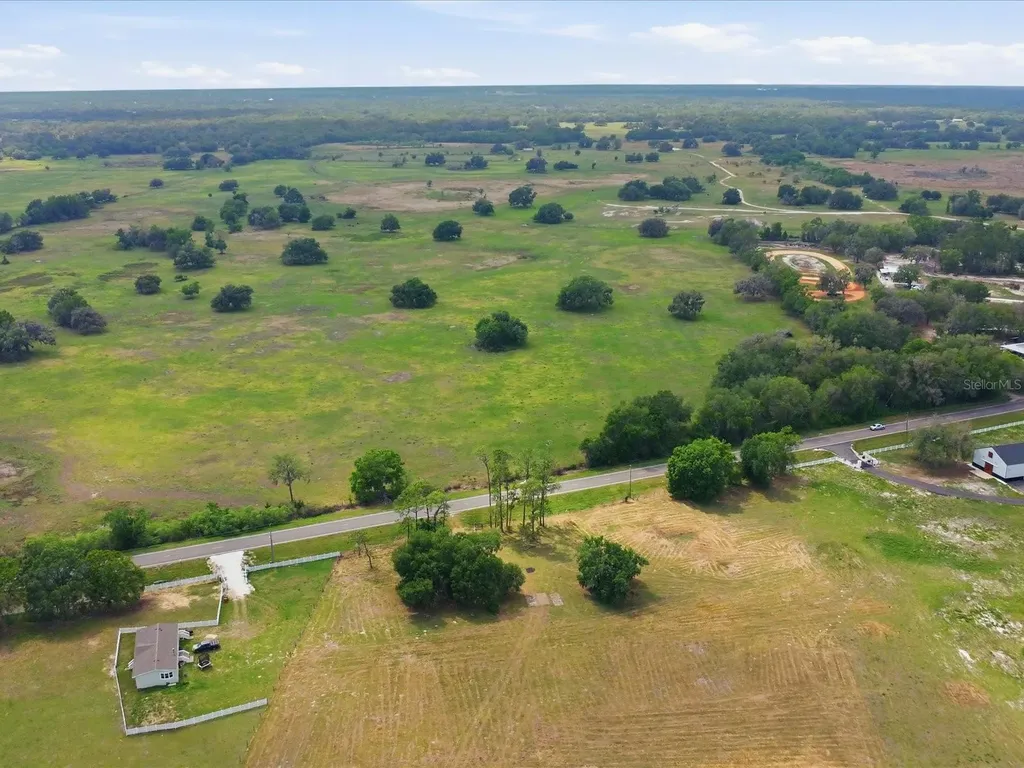 County Road 469 Center Hill FL 33514