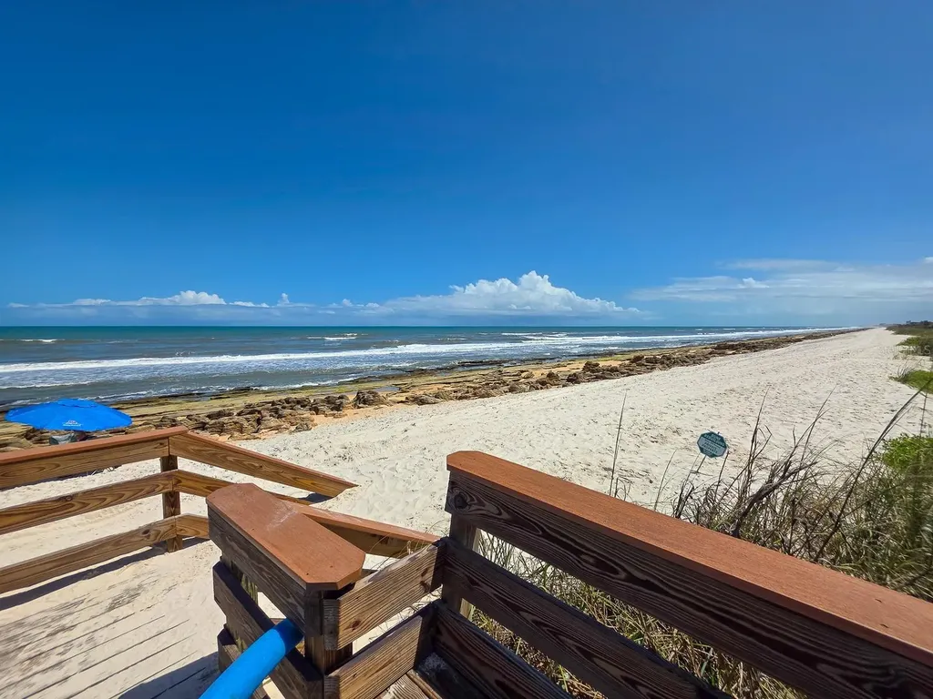 60 Surfview Drive Palm Coast FL 32137