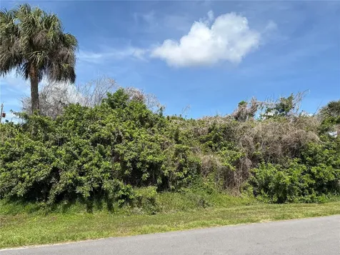6159 Avila Street Englewood FL 34224