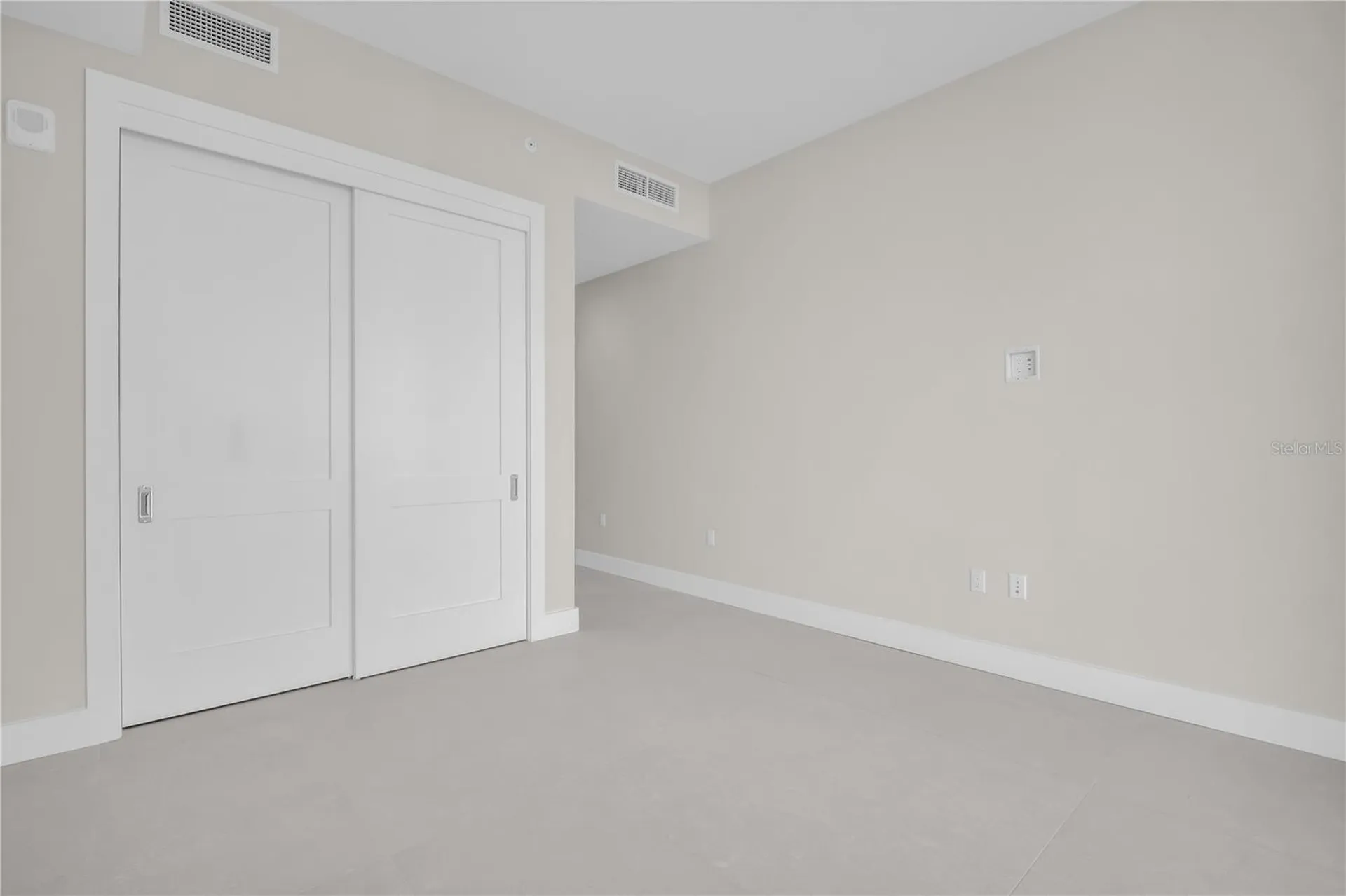 275 1st Avenue S St Petersburg FL 33701