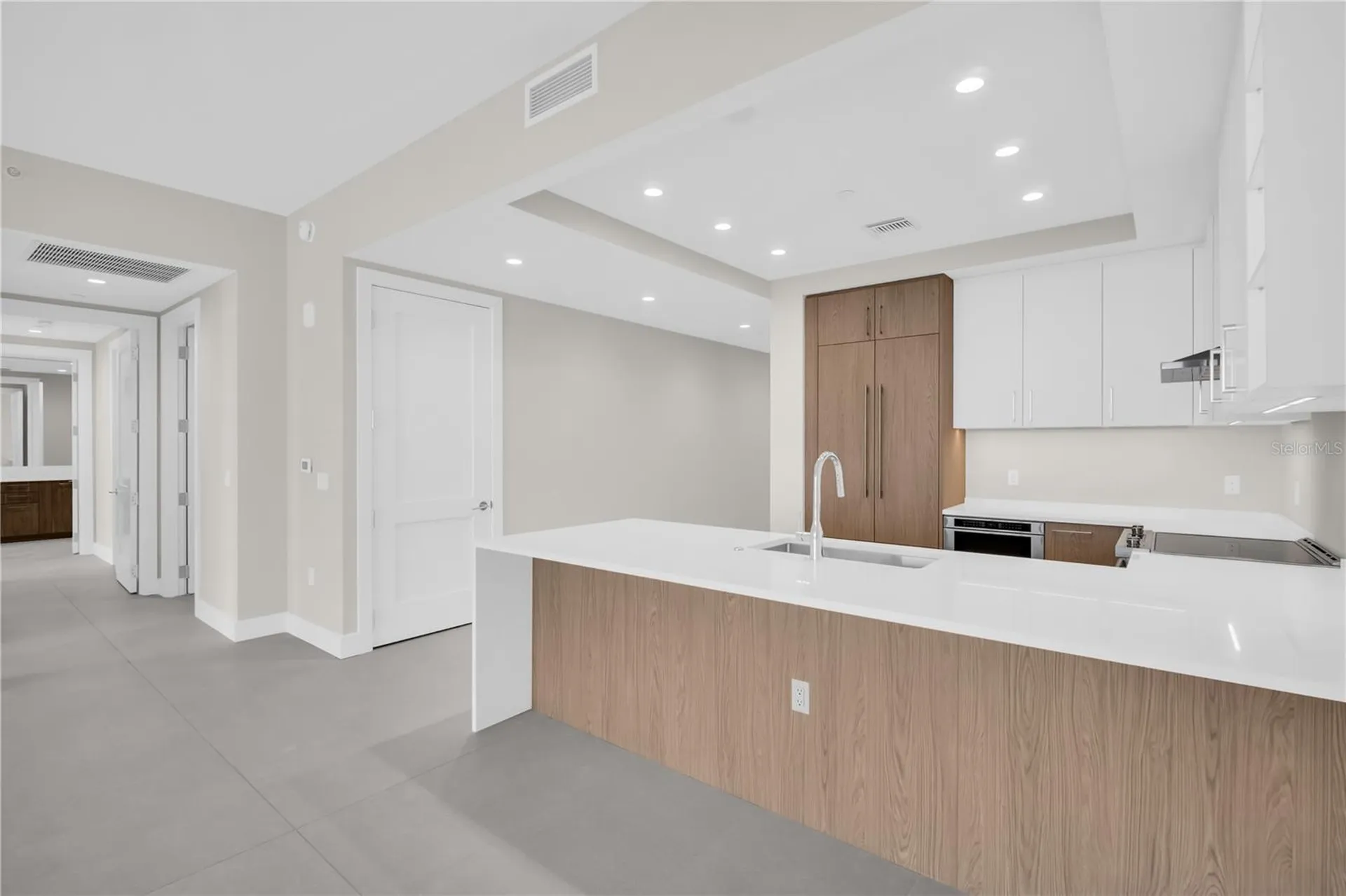 275 1st Avenue S St Petersburg FL 33701