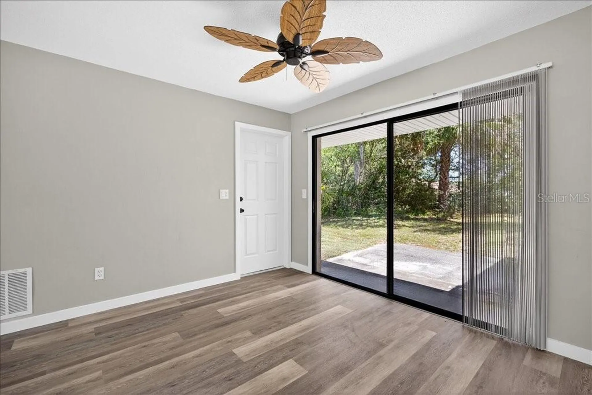 8 Blare Drive Palm Coast FL 32137