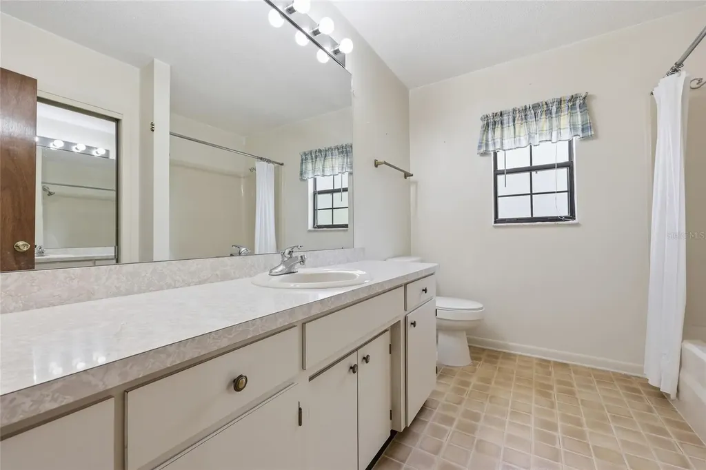 295 SW Blueberry Place Lake City FL 32024