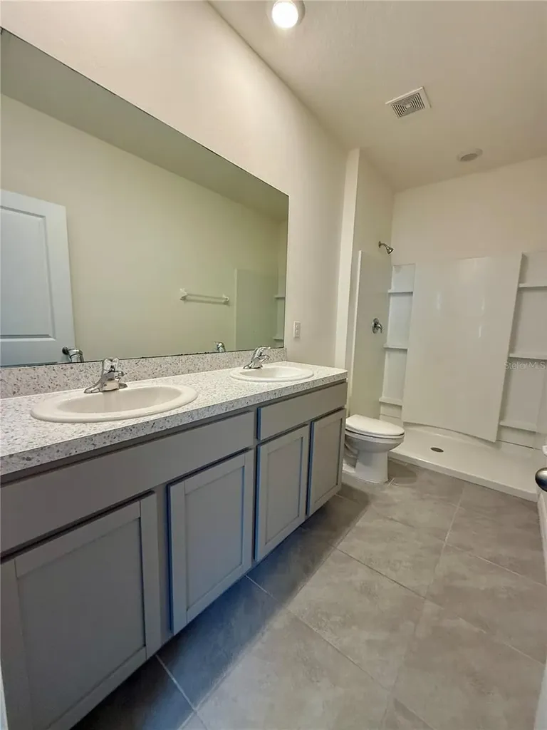 13781 NW 9th Road Newberry FL 32669