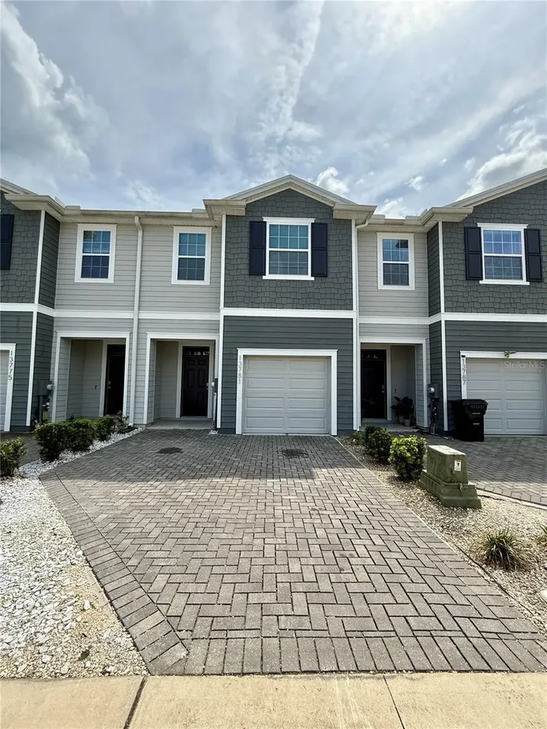 13781 NW 9th Road Newberry FL 32669