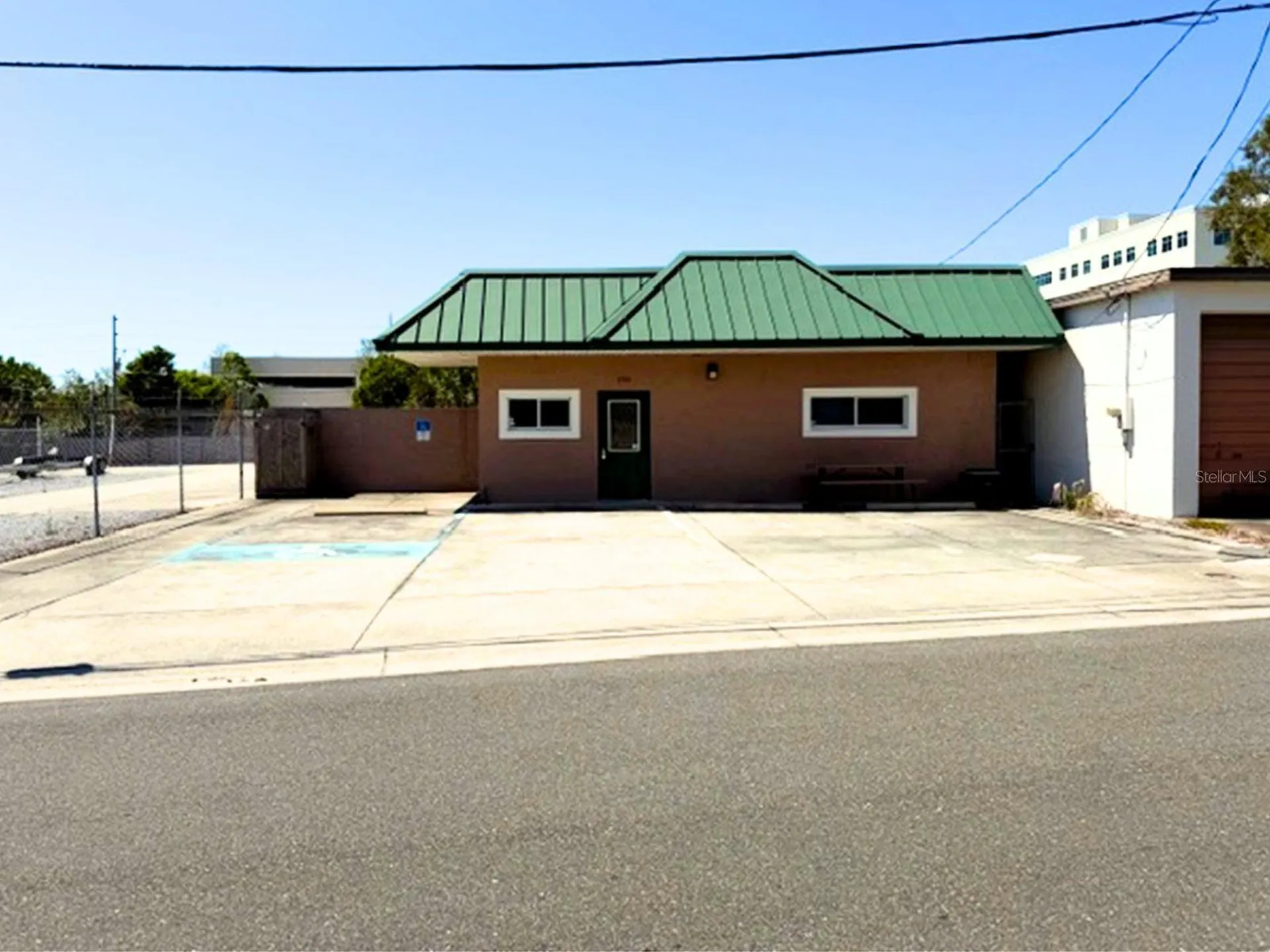 233 12th Street SW Largo FL 33770