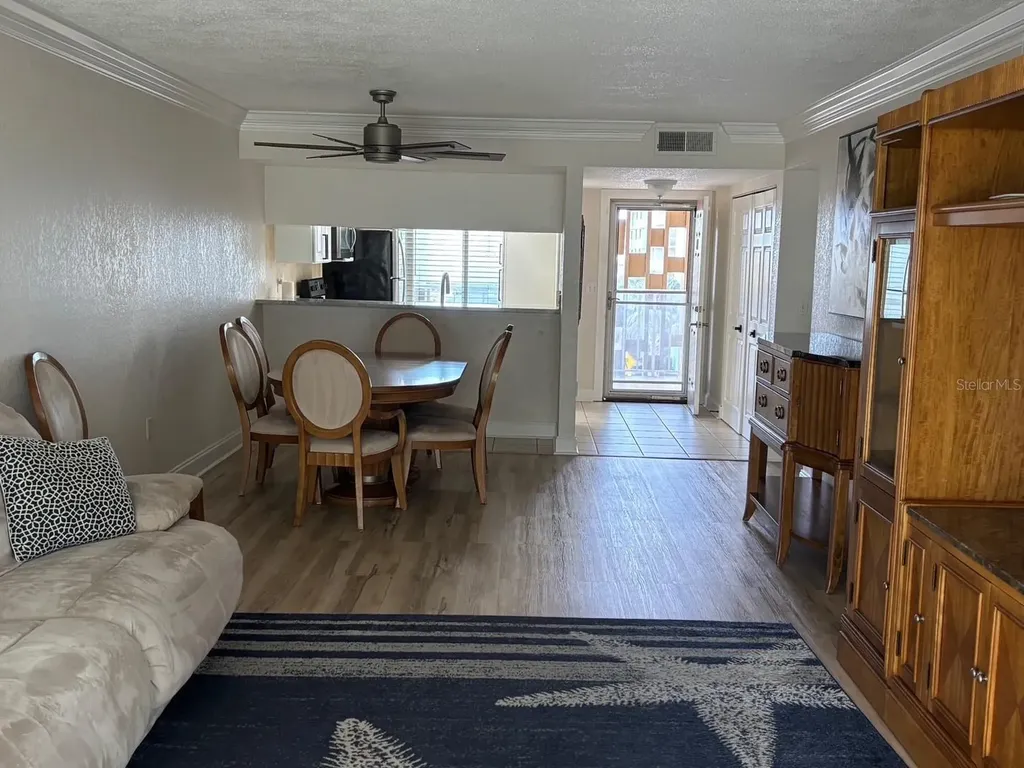 121 Island Way Clearwater Beach FL 33767