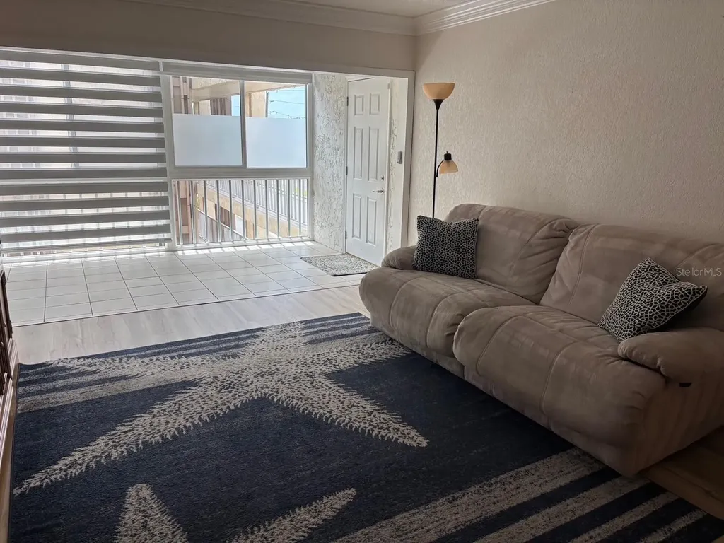 121 Island Way Clearwater Beach FL 33767