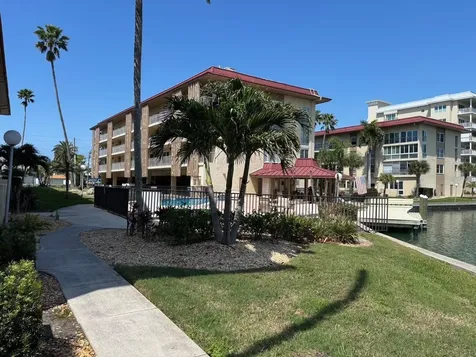 121 Island Way Clearwater Beach FL 33767
