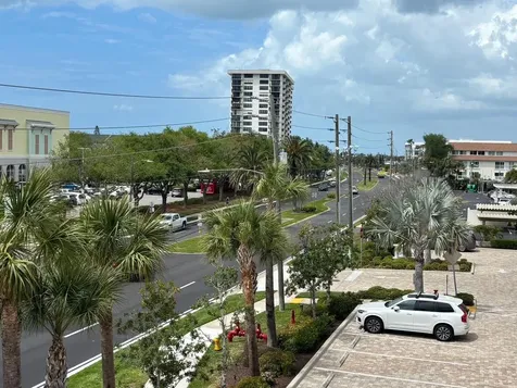 121 Island Way Clearwater Beach FL 33767