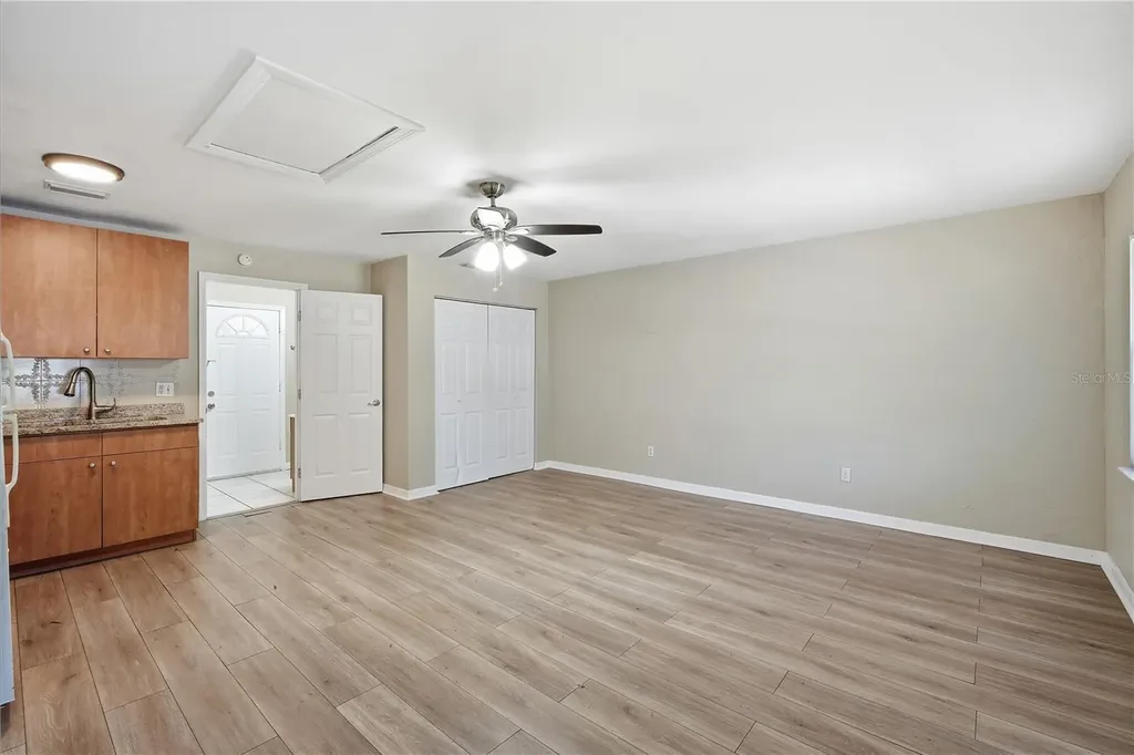 1283 Palm Street Clearwater FL 33755