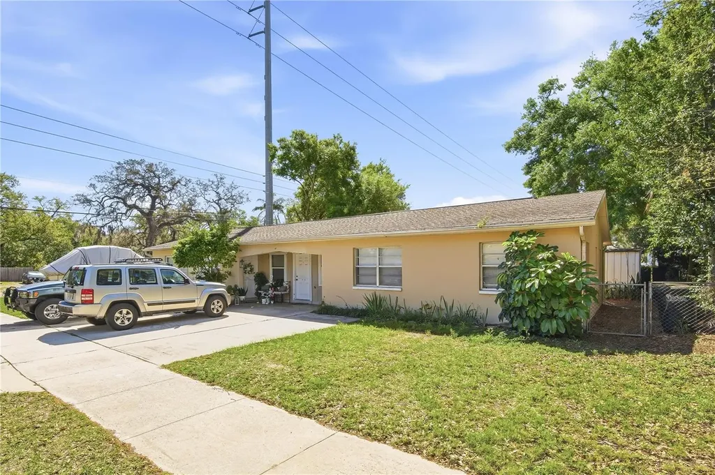 1283 Palm Street Clearwater FL 33755