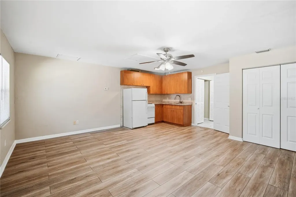 1283 Palm Street Clearwater FL 33755