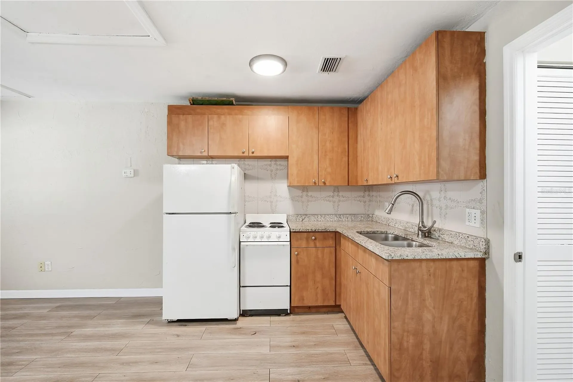 1283 Palm Street Clearwater FL 33755
