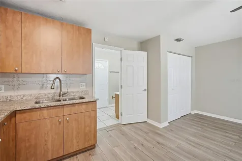 1283 Palm Street Clearwater FL 33755