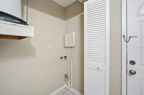 1283 Palm Street Clearwater FL 33755