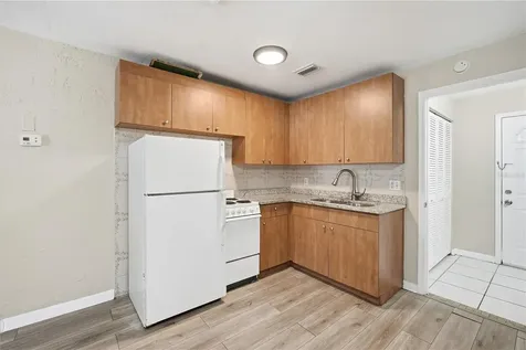 1283 Palm Street Clearwater FL 33755