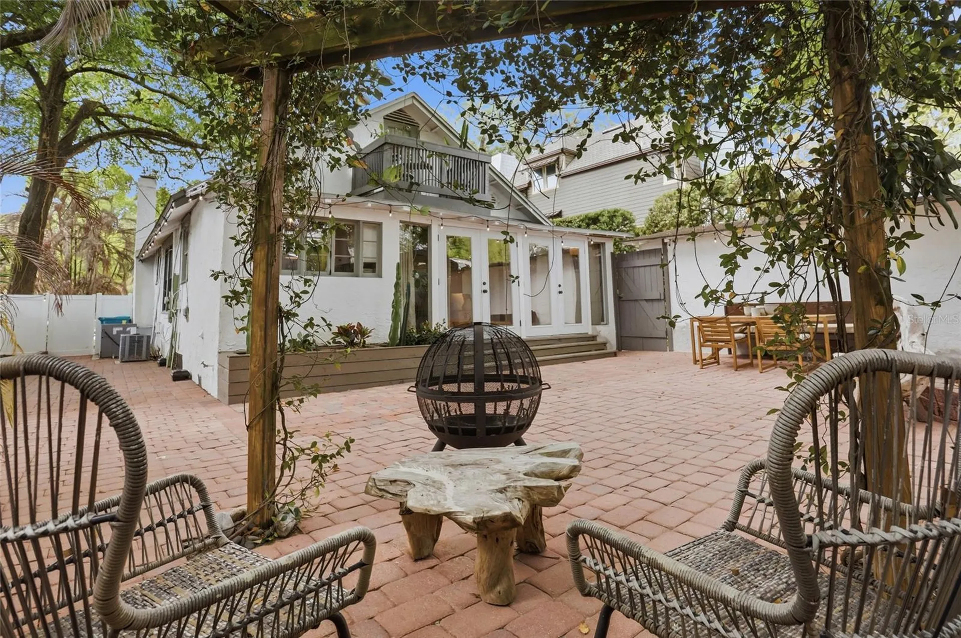 5 James Avenue Orlando FL 32801