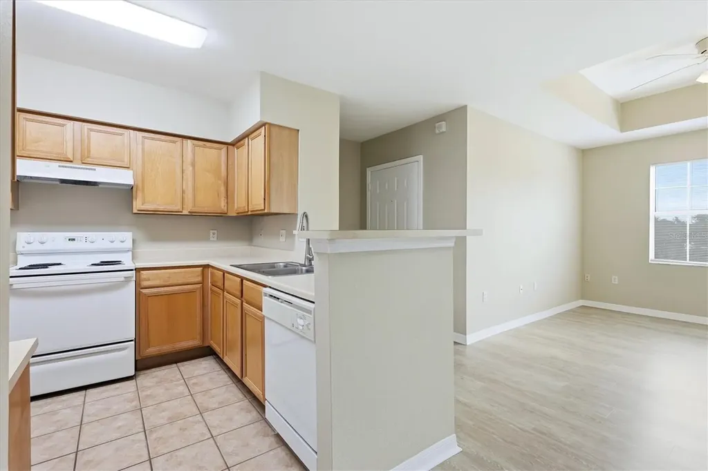 1015 Villagio Circle Sarasota FL 34237
