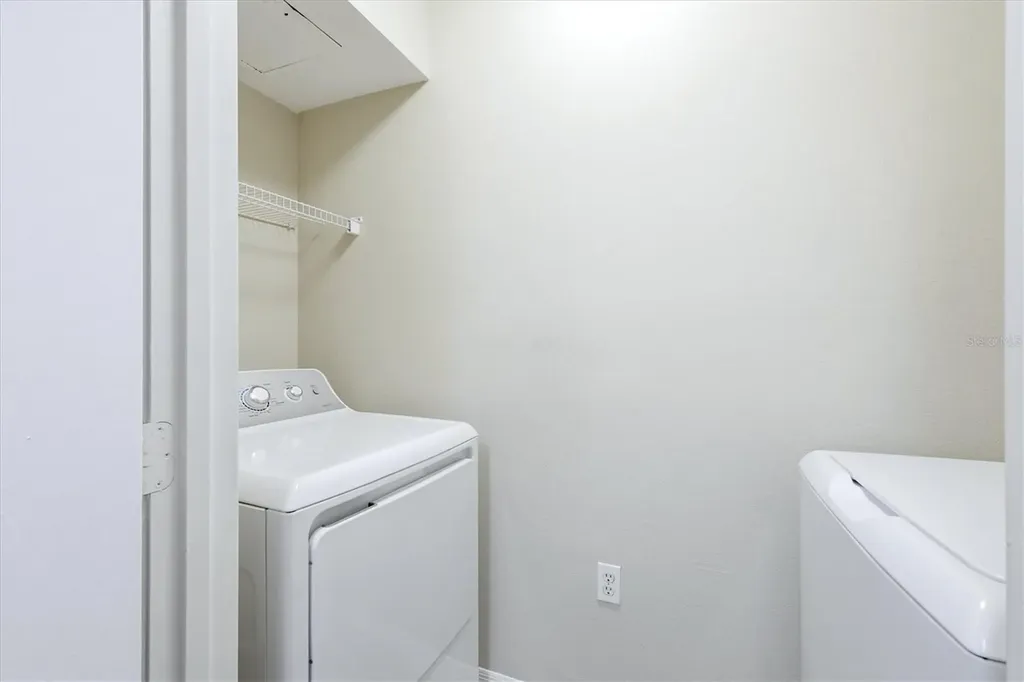 1015 Villagio Circle Sarasota FL 34237