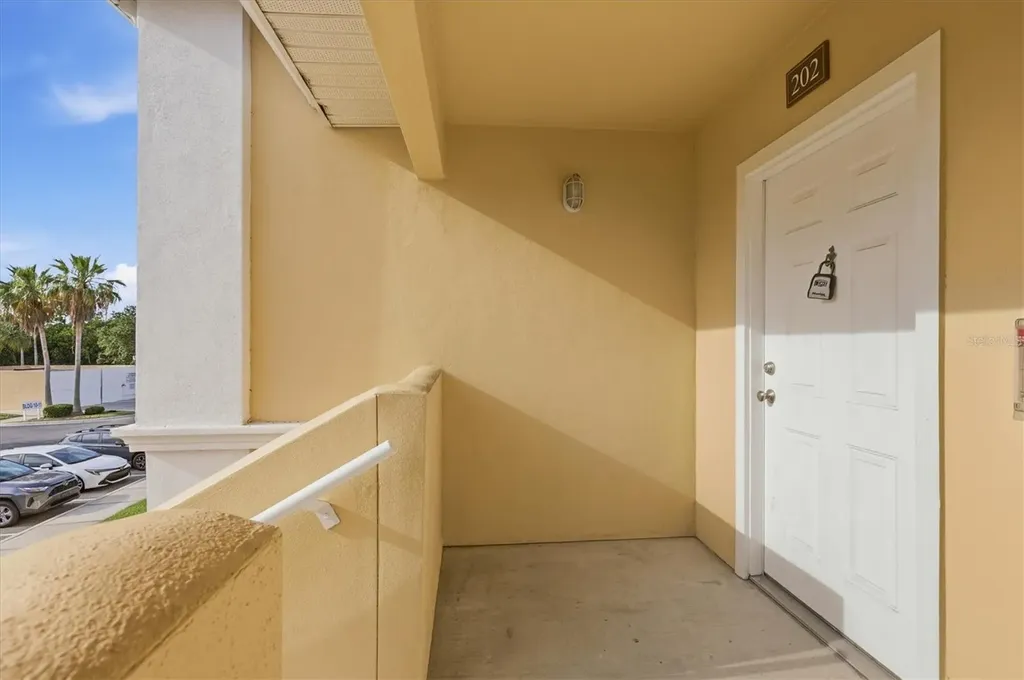 1015 Villagio Circle Sarasota FL 34237