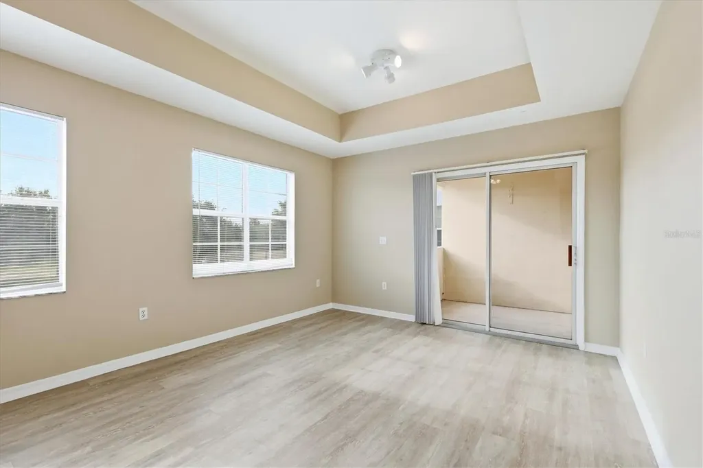1015 Villagio Circle Sarasota FL 34237