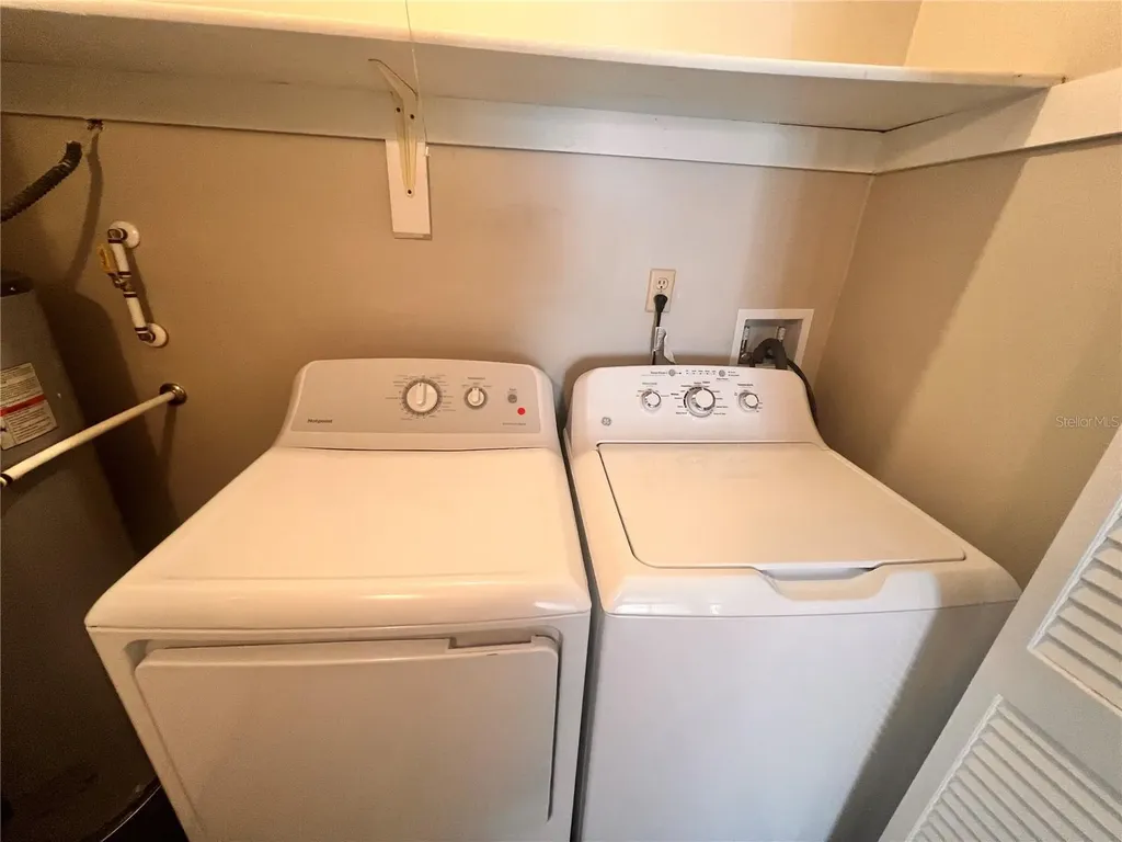 17 Escondido Circle Altamonte Springs FL 32701