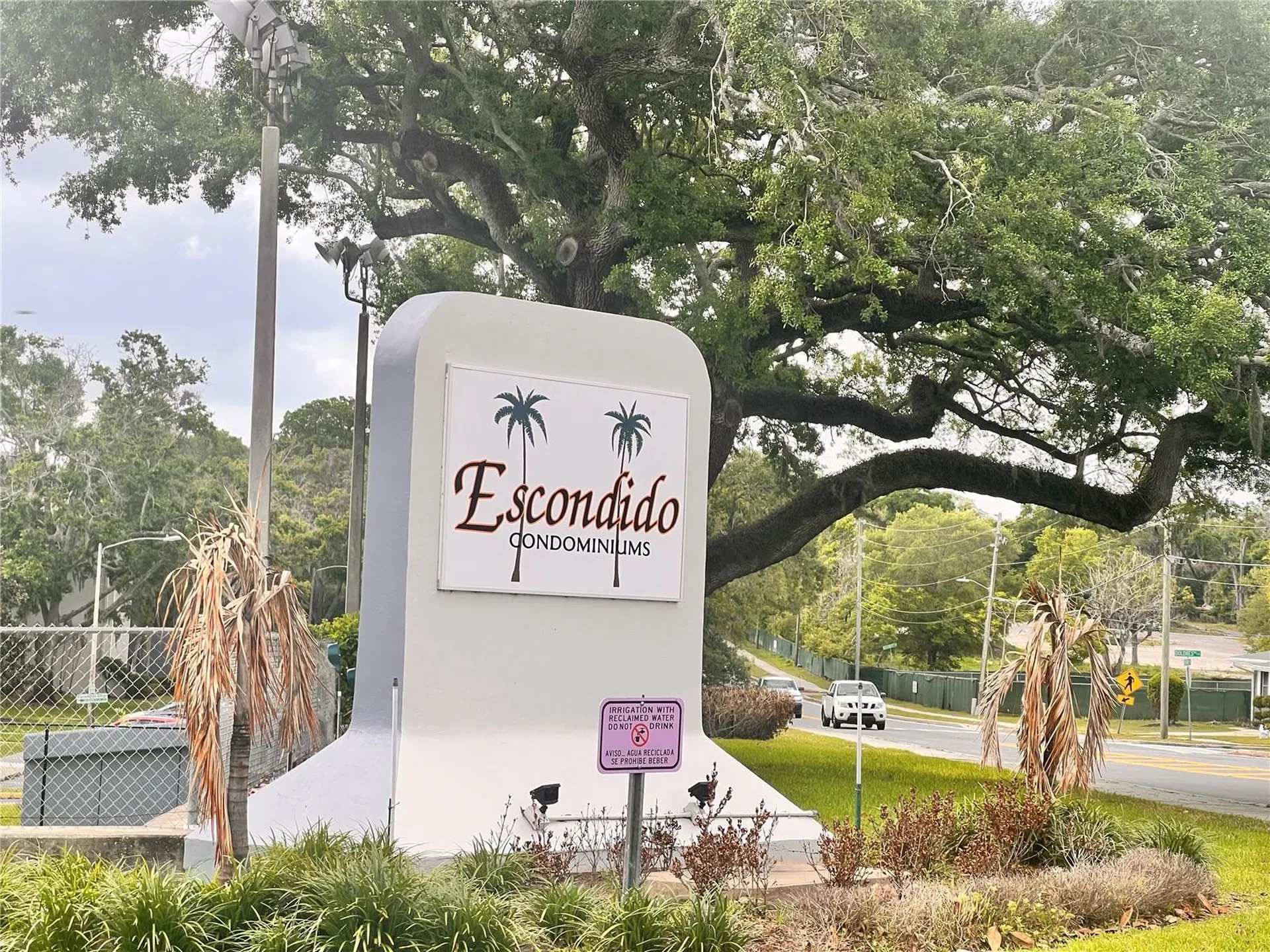 17 Escondido Circle Altamonte Springs FL 32701