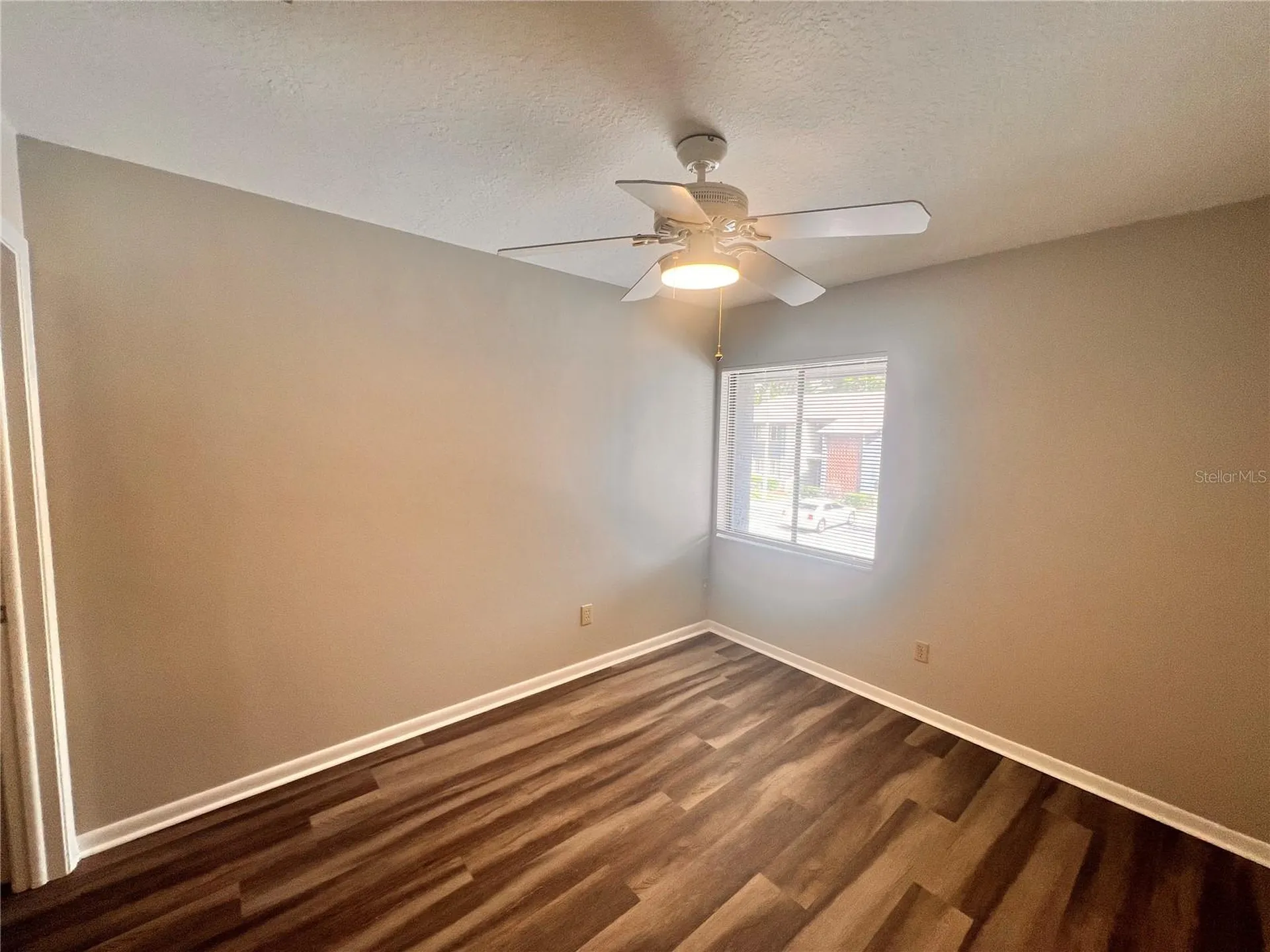 17 Escondido Circle Altamonte Springs FL 32701