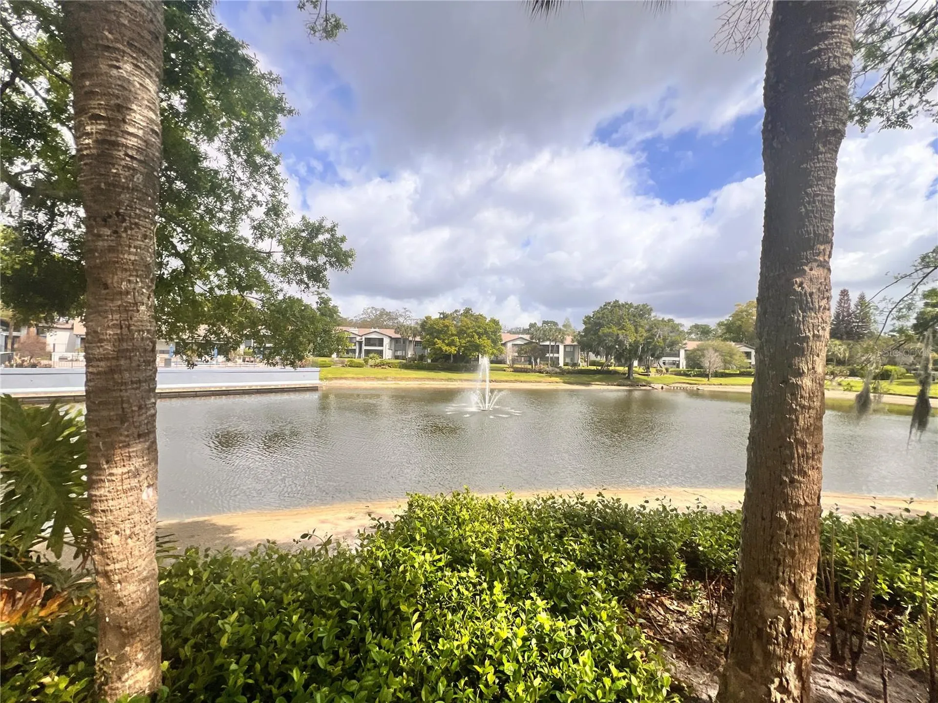 17 Escondido Circle Altamonte Springs FL 32701