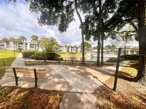 17 Escondido Circle Altamonte Springs FL 32701
