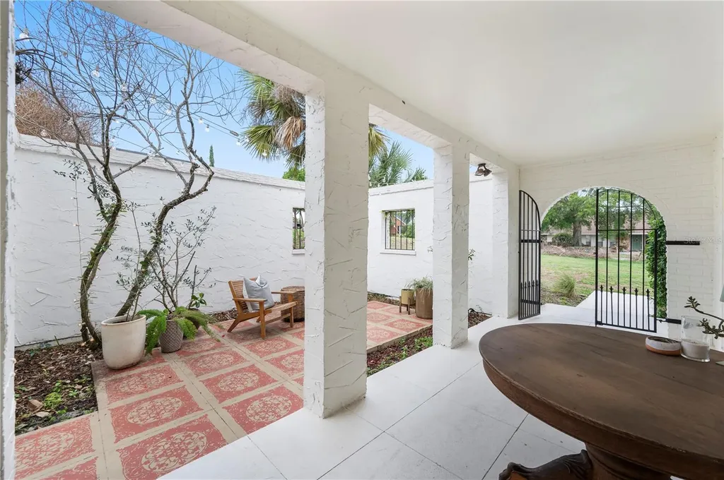 905 Fairlington Drive Lakeland FL 33813