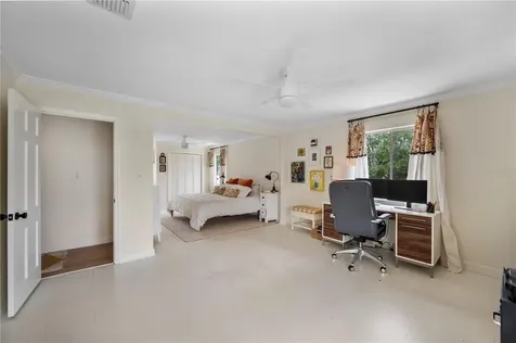 905 Fairlington Drive Lakeland FL 33813