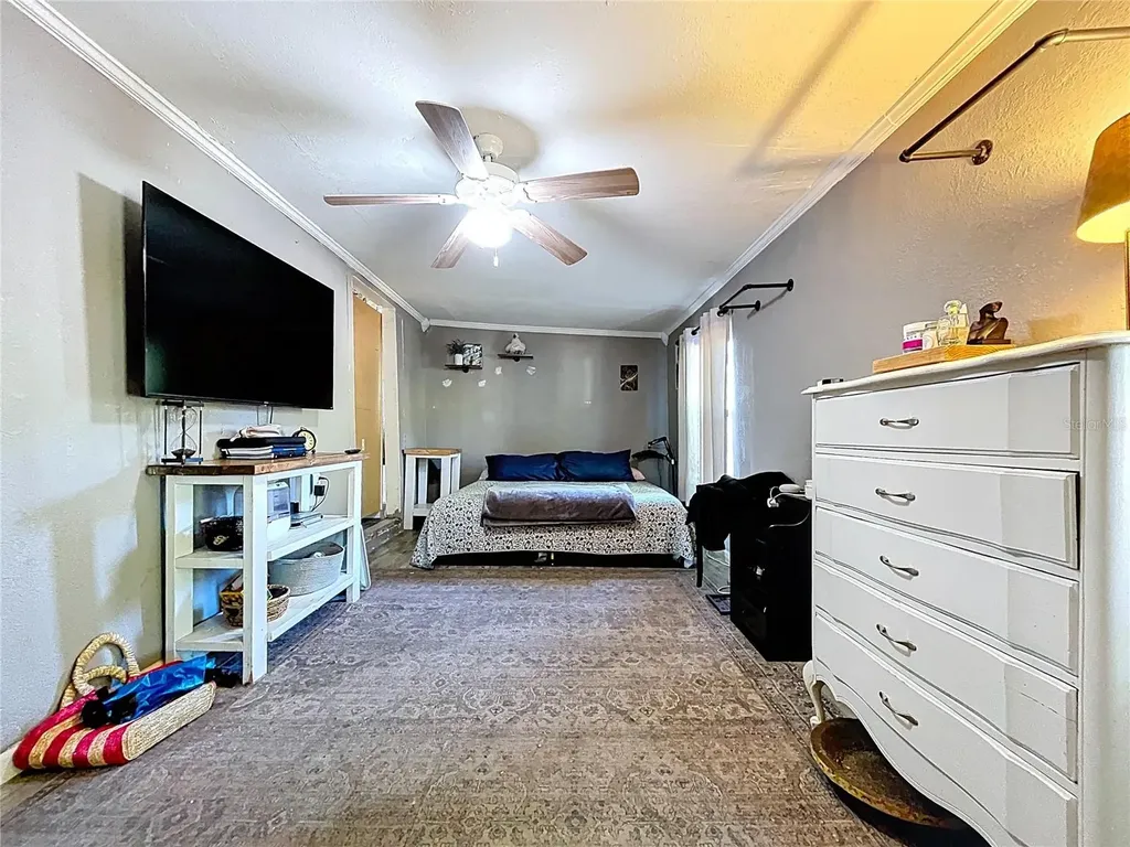 9912 Vaughn Street Gibsonton FL 33534