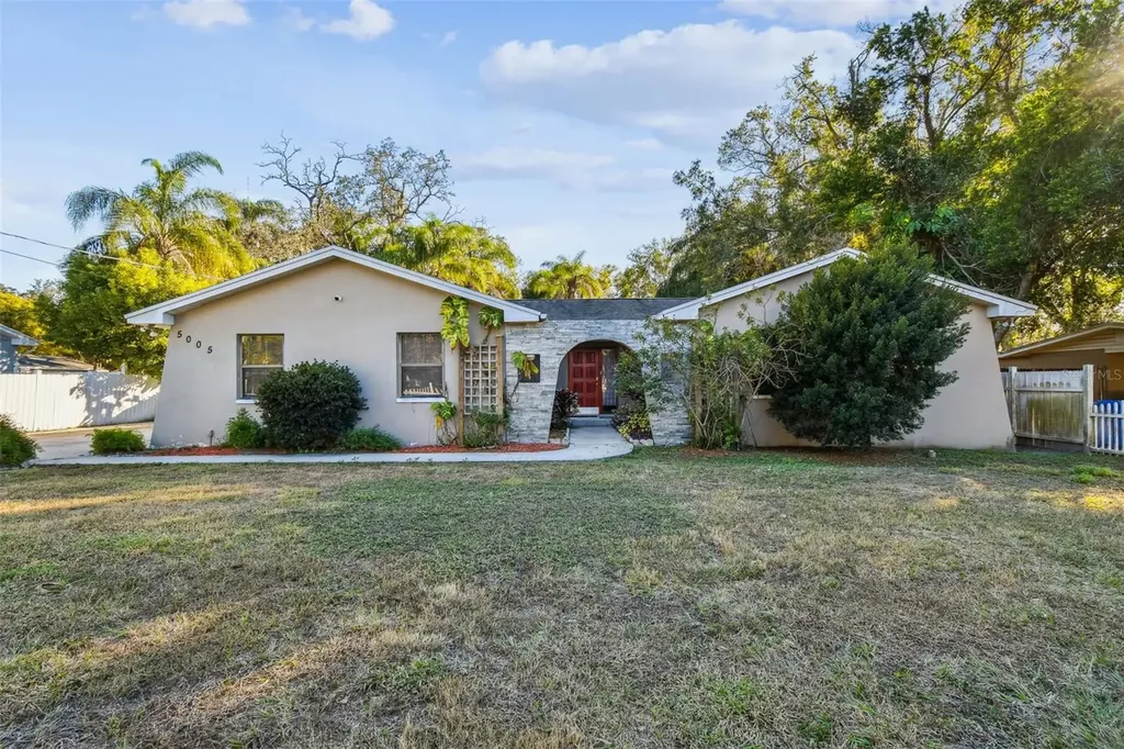 5005 Puritan Road Tampa FL 33617