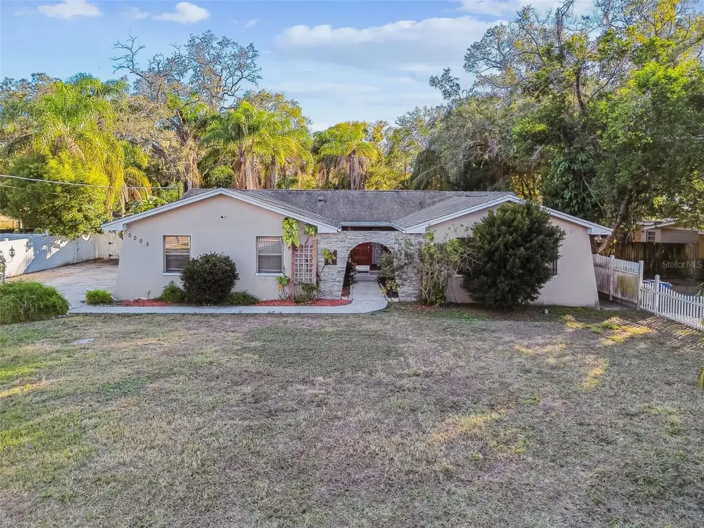 5005 Puritan Road Tampa FL 33617