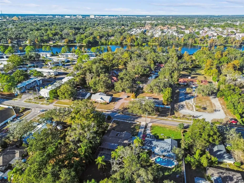 5005 Puritan Road Tampa FL 33617