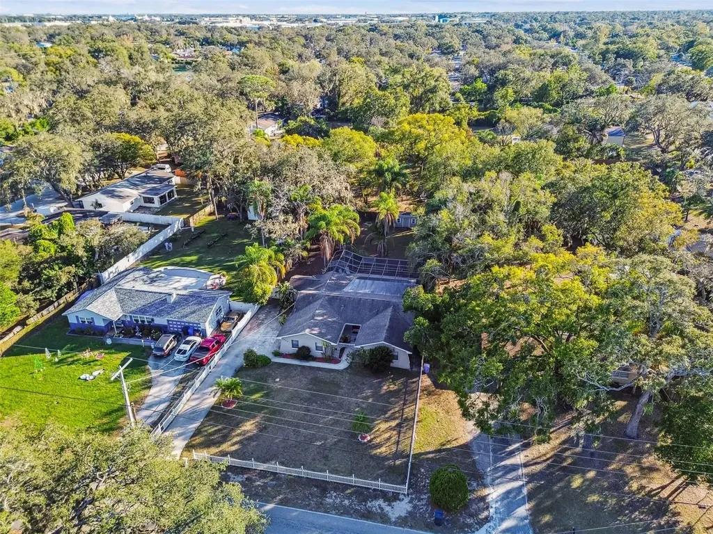 5005 Puritan Road Tampa FL 33617