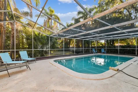 5005 Puritan Road Tampa FL 33617