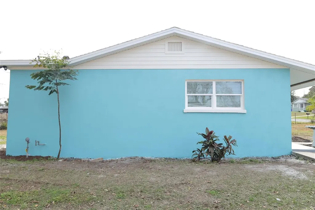 1723 Bush Avenue Lakeland FL 33805
