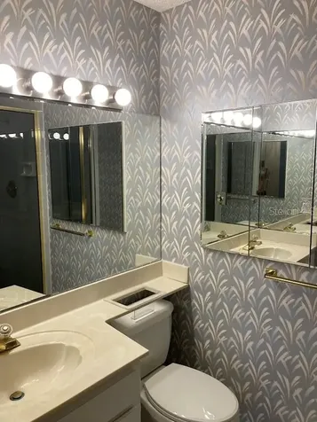 5980 80th Street N St Petersburg FL 33709