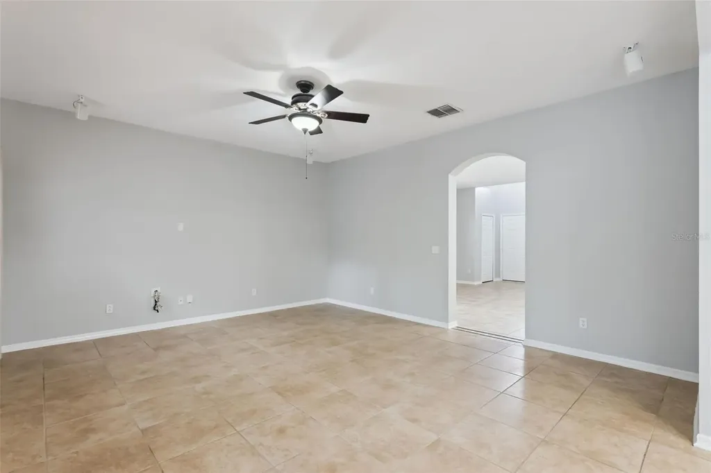 2319 Carnation Hill Court Orlando FL 32820