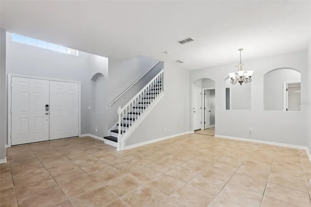 2319 Carnation Hill Court Orlando FL 32820