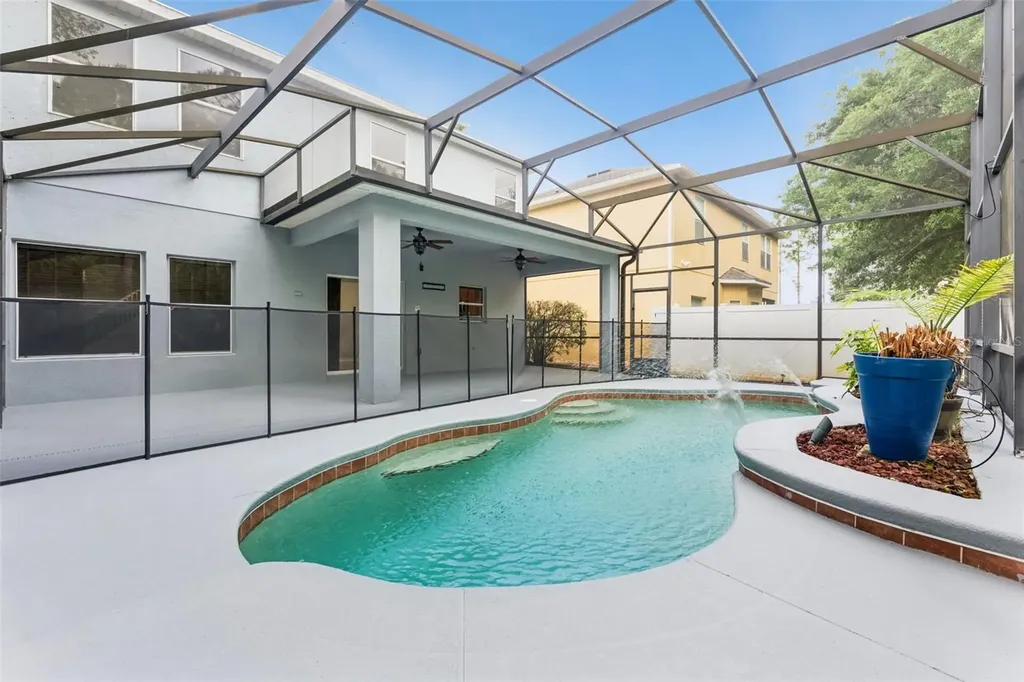 2319 Carnation Hill Court Orlando FL 32820