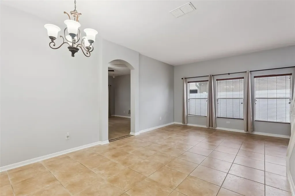 2319 Carnation Hill Court Orlando FL 32820