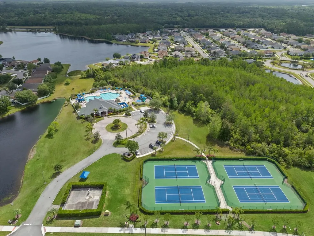2319 Carnation Hill Court Orlando FL 32820
